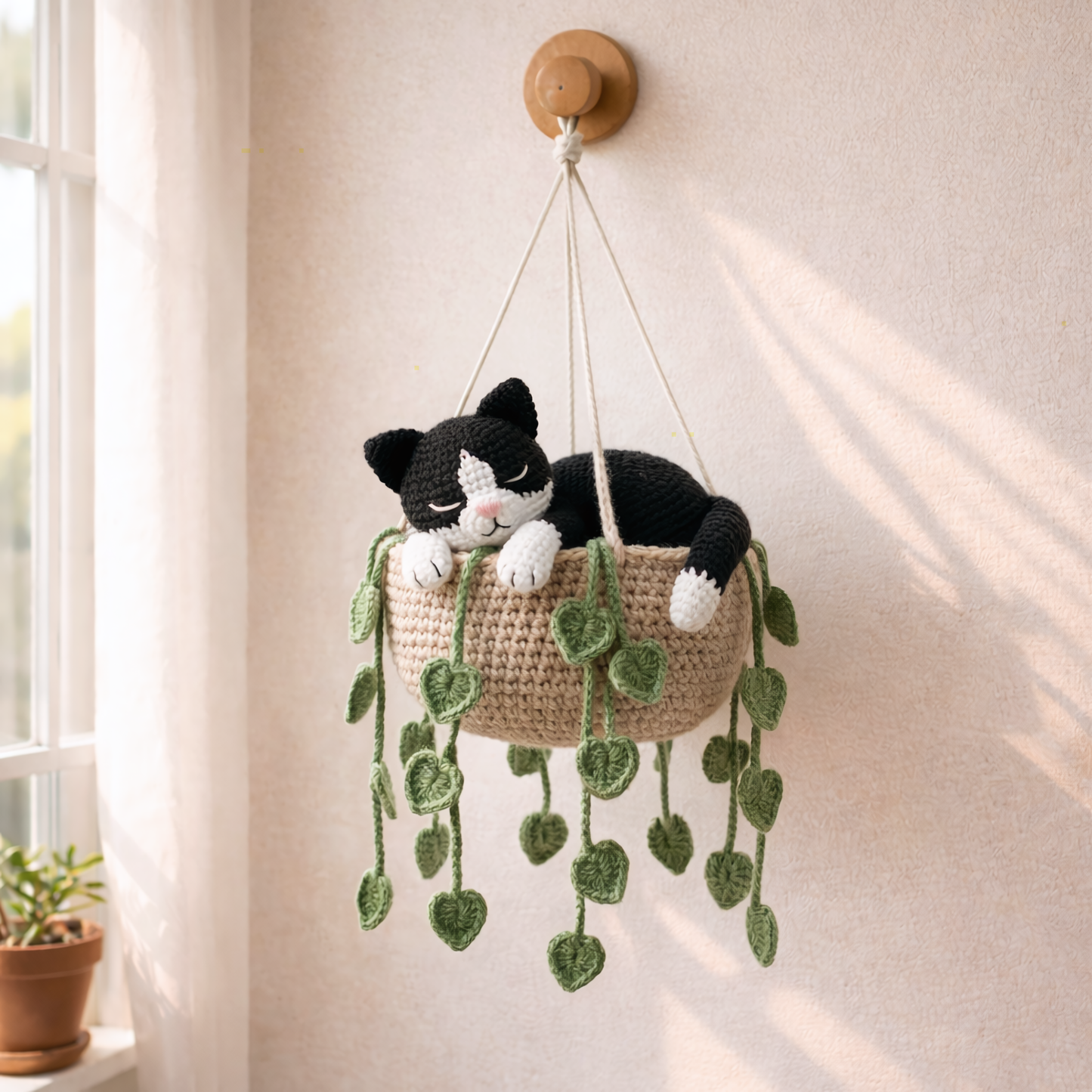 Crochet Sleeping Tuxedo Cat – Cozy Gift for Cat Lovers