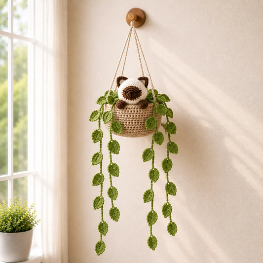 Creamy Garden Blink - Handmade Siamese Cat Hanging Basket