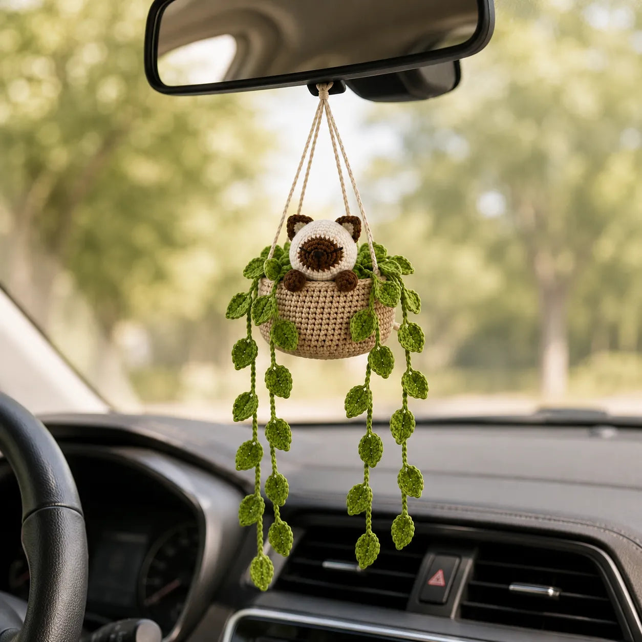 Creamy Garden Blink - Handmade Siamese Cat Hanging Basket